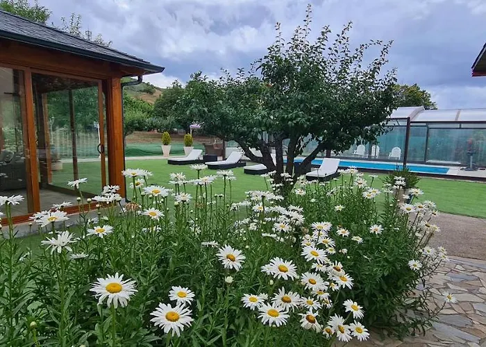 Elias 컨트리하우스 *