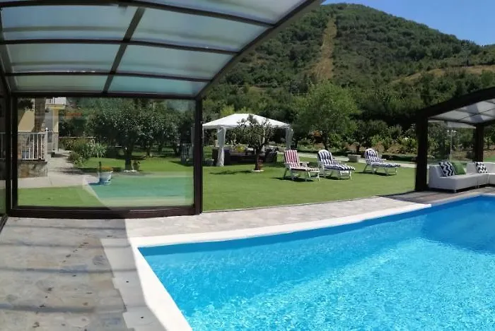 Elias 컨트리하우스 몰리나세카